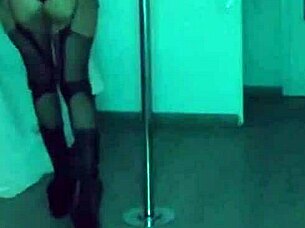 Amysexxxjuguetona strips sexy in private lingerie tease dance