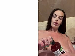 hey foot boy, you ready ta prove yerself n serve my feet right??