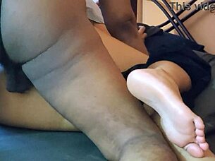 whoa that huge asian girl's juicy big pussy gets fucked so hard 😍💦