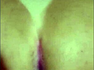 comi o cu da loira gostosa de lingerie branca!