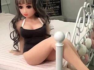 125cm Cute Fuck Doll Harriet Ready for Pounding