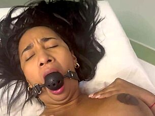 Hey want me to fuck your husband with Leyne Rodriguez and Alaska Villamizar