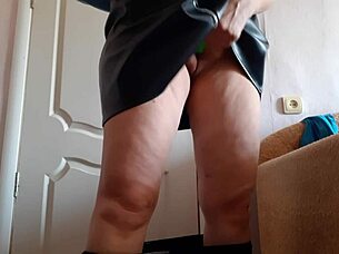 secretary teases leather skirt orgasm in office