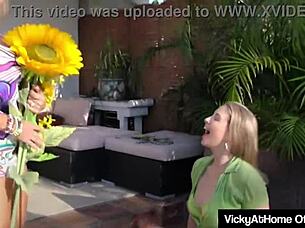 Vicky Vette Sunny Lane pool pussy eating lesbians