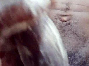 Wetjuicypussy1 hottest lagos guy with monster cock ready to thrill