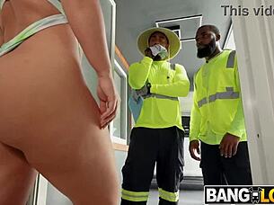 oh god, sunbathing led to gardeners' cumshot threesome facial! 😩💦