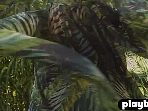 Petite Asian teen model strips round ass body 🔥😍