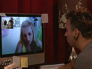 Pounding tight teen pussy hard 💦🍆 till she cums!