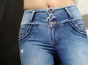 Teen sends tight pussy vid to teacher by accident