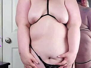 bouncy bbw chubby ass shakes in lingerie solo homemade