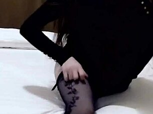 tiktok skinny teen dances miniskirt jeans tease innie pussy lips compilation