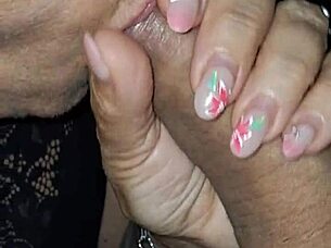 teresa jerks me off i lick her hairy pussy then cum on foot