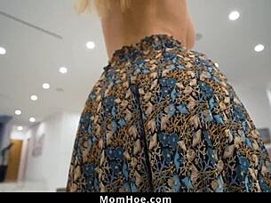 stepmom can't resist stepson's big cock anymore, she rides it wild 😈🍑 momhoe