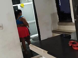 i spot big ass beach girl, invite her over for passionate pounding sex