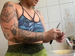 i'm cooking online but really flashing my swollen pussy for you