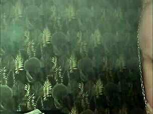 maîtresse kantalie binds slave for outdoor whipping