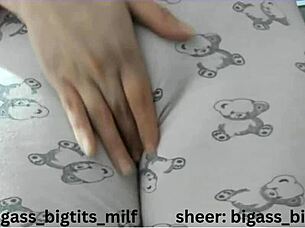 Milf Cameltoe Masturbation In Pajamas