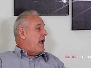 get off game 18+ nerd lady feels stepbro spooning 😏