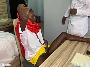 EbonY PETITE STUDENT TEMPTS TEACHER BEFORE CHRISTMAS BREAK FOR STEAMY OFFICE FUN 🎄🍫