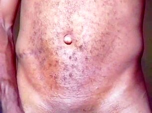 lonely african dude strokes huge cock after naked dance 🔥🍆