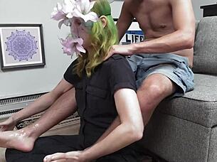 Relaxing foot massage turns into hot footjob fetish