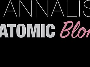 Lap Dance Slut! Blonde Gets Fucked Hard In Private After Show!