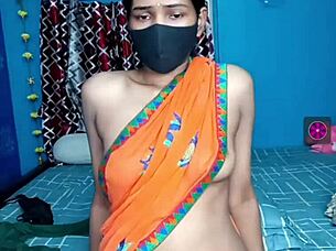 chatty indian girl dives into live sex fun