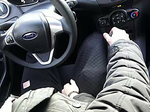 German Teen Risks Bareback Car Fuck On First Date!