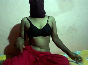 Step Mom Seduces Young Boyfriend for Hot Fuck