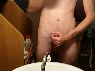 daddy gimme handjob in parents house feels so naughty?