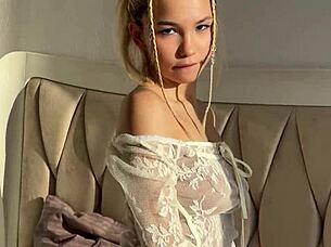 skinny 18yo blonde slut rides monster cock deep 😈🍆