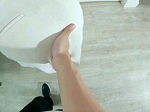 i can't resist this juicy asian lady squirting from hard fucking