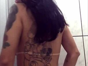 safada amateur bends over for intense anal assfucking