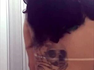 safada amateur bends over for intense anal assfucking