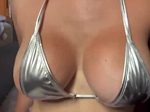 Italian big tits milf artemisia bounces her naturals for camera!