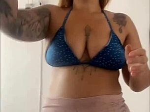 show off my big pussy flashing all night woke up soaked 😏