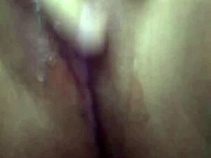 exposing sexy teen slut shaved pussy closeup orgasm