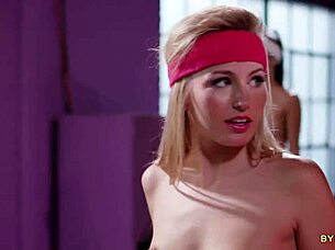 Fitt Milfs Devour Scarlett Sage's Fresh Pussy Gym Orgy