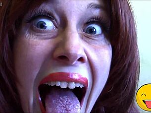 fetish queen explores her desires