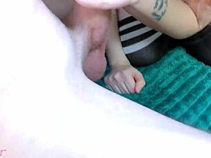 Girl Fucks To Distract From Games Russian Dirty Talk