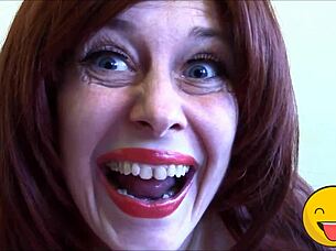 fetish queen explores her desires