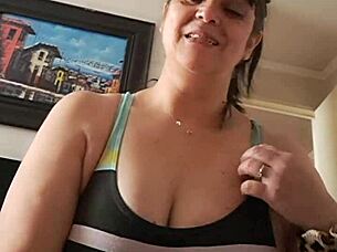 i make my young lover cum with my big tits