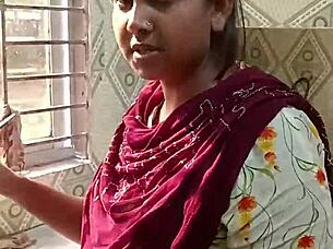 Sexy Bhabhi Craves Intense Bengali Hardcore Bang