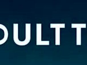 naughty doctor emma hix catches patient jerking and sucks cock