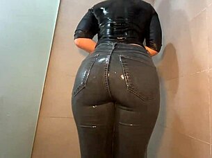 check out this wet jeans ass teasing you hard