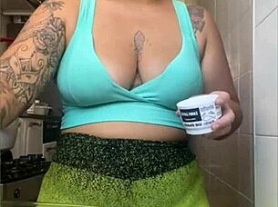 check out this tight shorts flashing my wet pussy crack