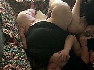 peach queenz bbw threesome ft black jesus 🍑👅🔥