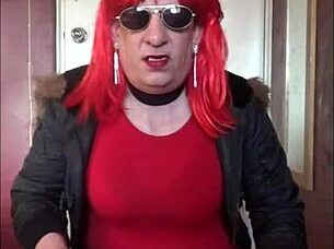 god, i crave tasting another man's hot pee so bad!