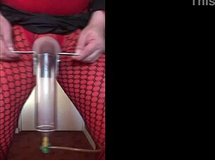 god, i crave tasting another man's hot pee so bad!