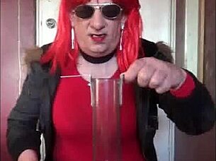 god, i crave tasting another man's hot pee so bad!